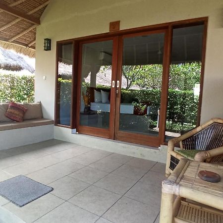 Mama Bella'S Retreat Bed and Breakfast Senggigi Kamer foto