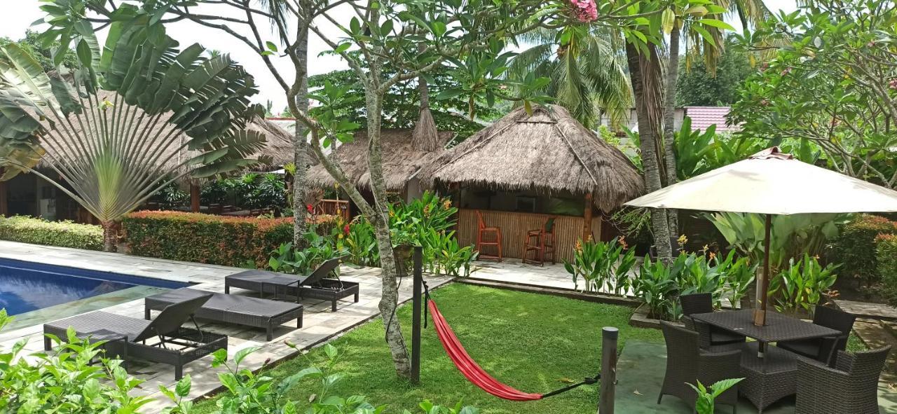 Mama Bella'S Retreat Bed and Breakfast Senggigi Buitenkant foto