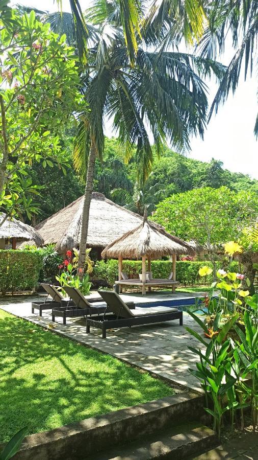 Mama Bella'S Retreat Bed and Breakfast Senggigi Buitenkant foto