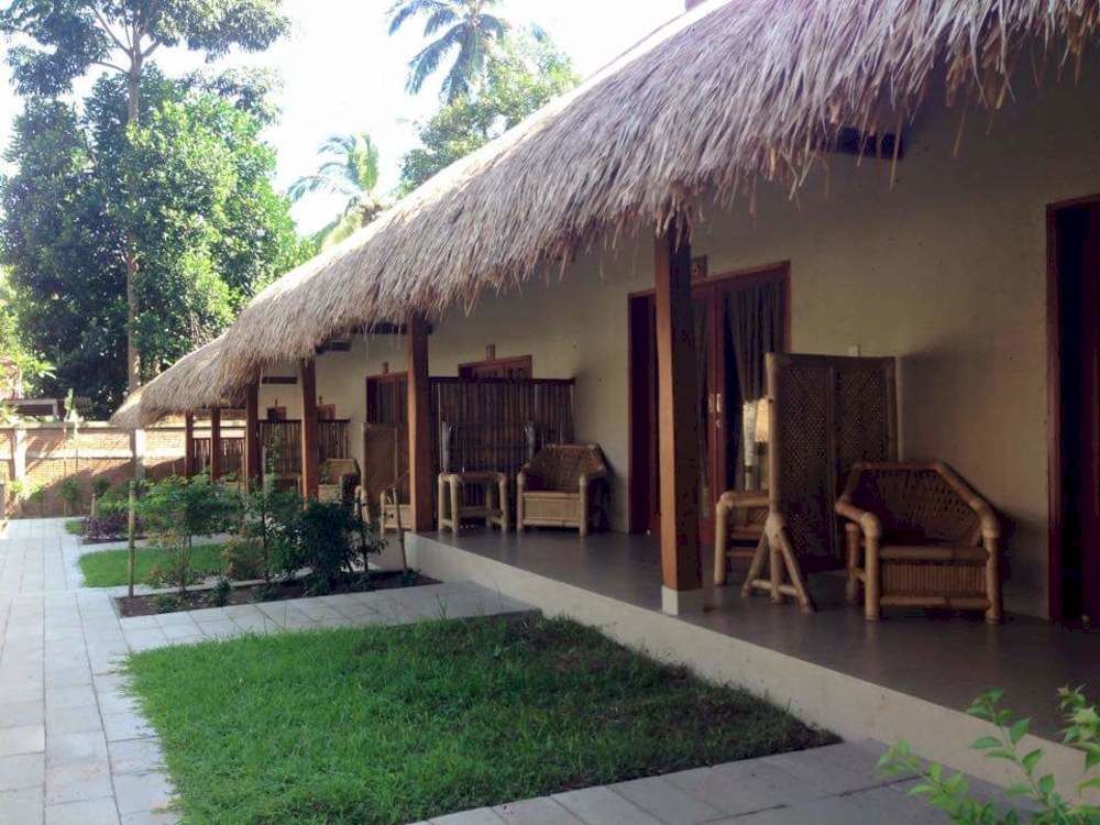 Mama Bella'S Retreat Bed and Breakfast Senggigi Buitenkant foto