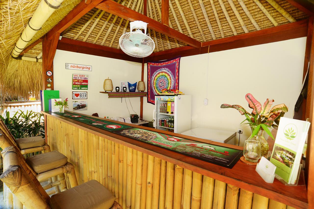 Mama Bella'S Retreat Bed and Breakfast Senggigi Buitenkant foto