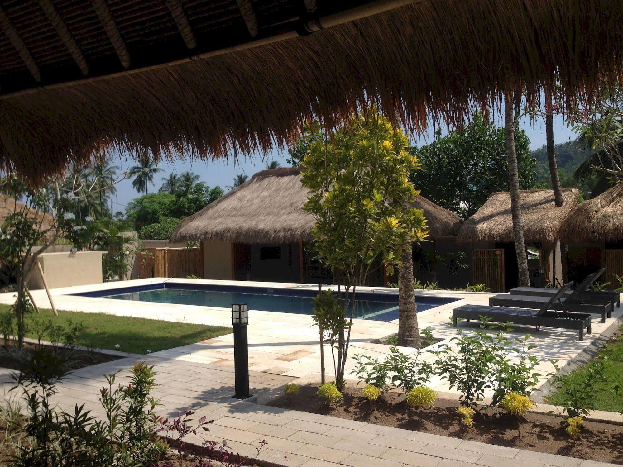 Mama Bella'S Retreat Bed and Breakfast Senggigi Buitenkant foto