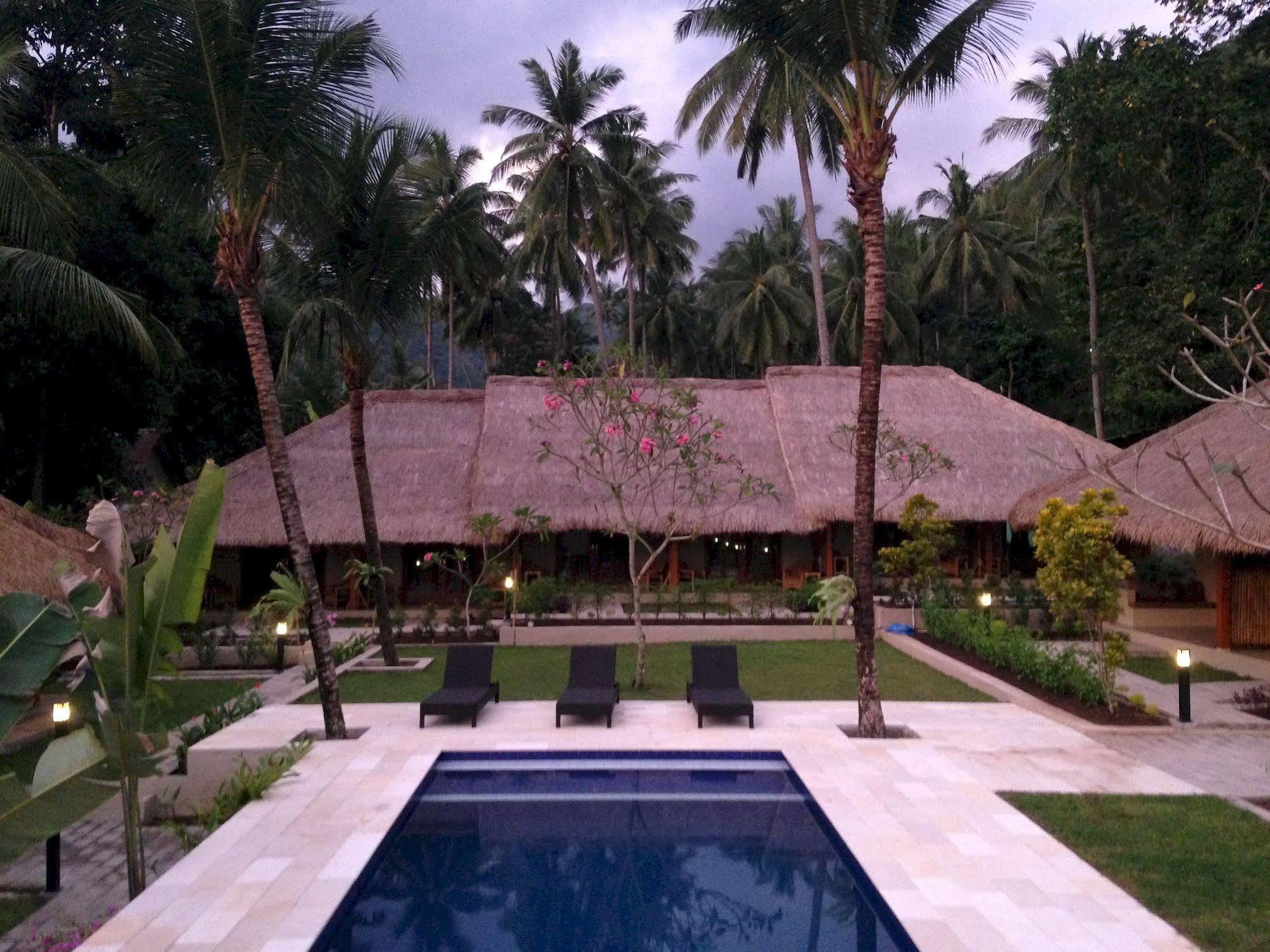 Mama Bella'S Retreat Bed and Breakfast Senggigi Buitenkant foto