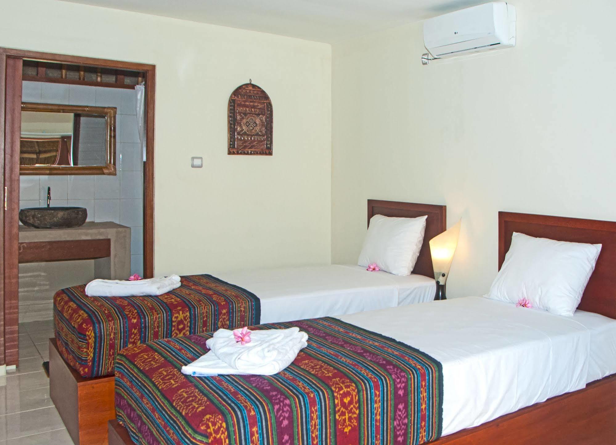 Mama Bella'S Retreat Bed and Breakfast Senggigi Buitenkant foto