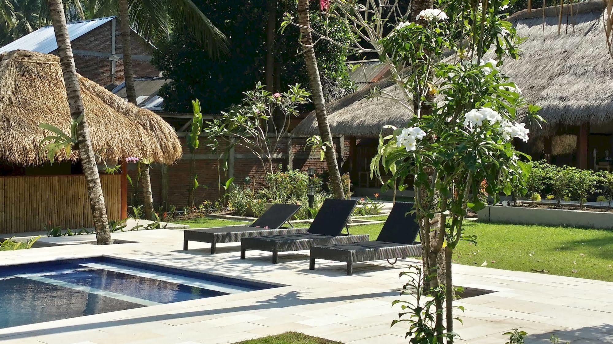 Mama Bella'S Retreat Bed and Breakfast Senggigi Buitenkant foto